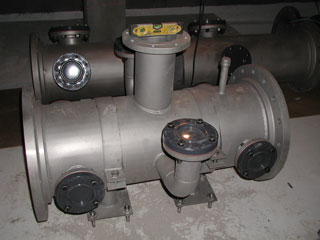 custom-built stainless steel main manifold